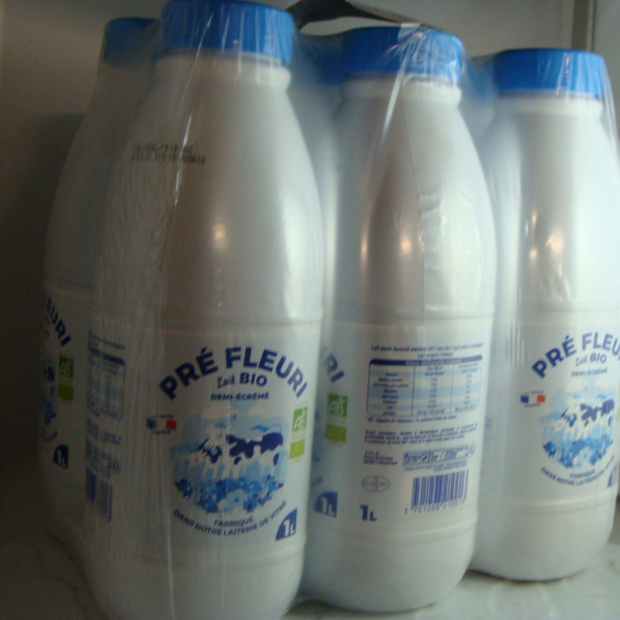 Lait de Vache Demi Ecrémé Bio - Du Panier à l'Assiette