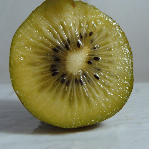 Kiwi jaune Bio - Du Panier à l'Assiette