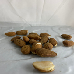 Amande Décortiquée x 100g