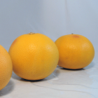 Pomelos roses lot Bio - Du Panier à l'Assiette Pomelos roses lot Bio - Du Panier à l'Assiette